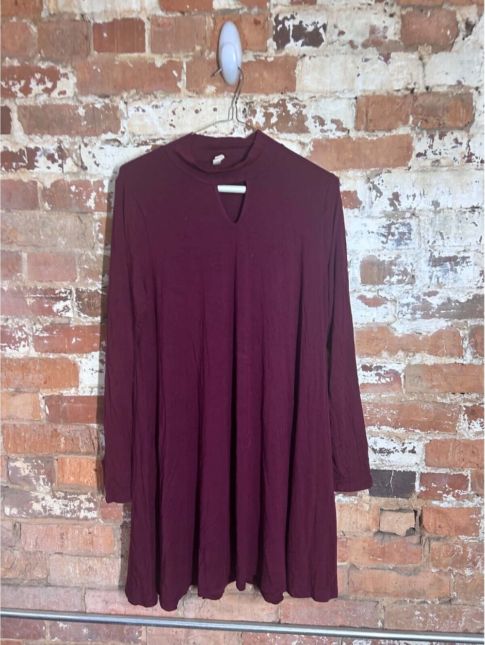 Wishlist Medium Burgundy Keyhole Mock Neck Long Sleeve Swing Dress